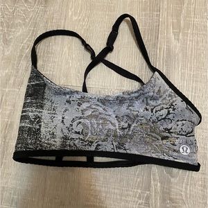 lululemon adjustable sports bra